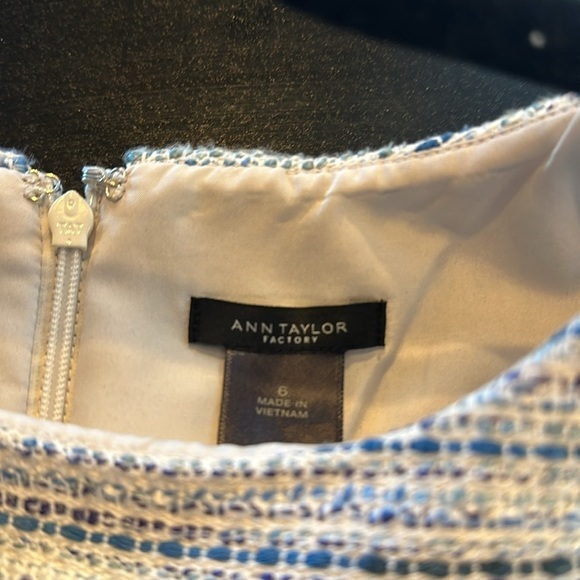 Ann Taylor Factory Retro 60’s Tweed Sleeveless Empire Dress  Attached Over Top - Picture 9 of 10